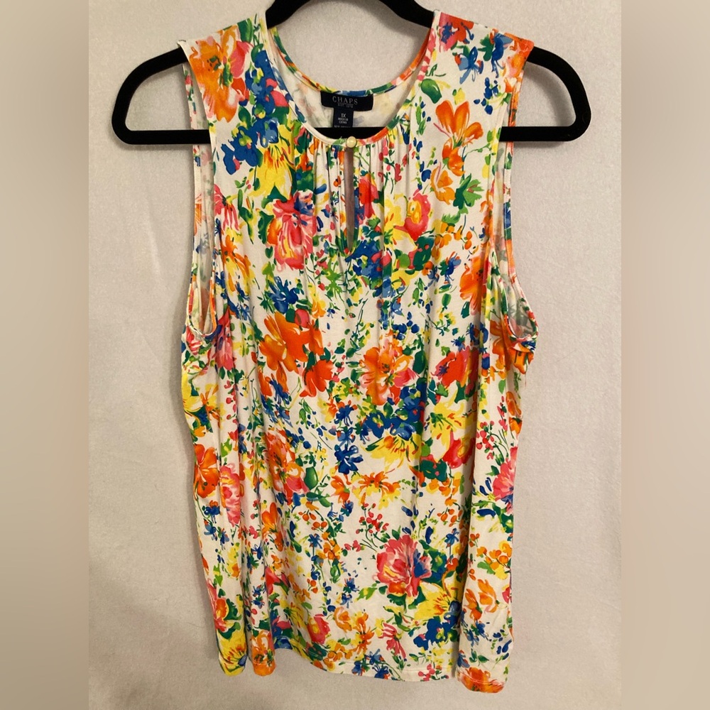 Chaps… Red and Orange Floral Tank Top Blouse
